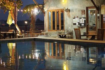 Nawiengkae Riverview Resort