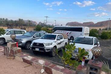 پانسیون Naseem Country House