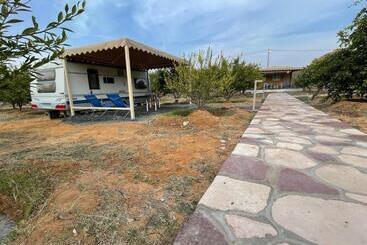 پانسیون Naseem Country House
