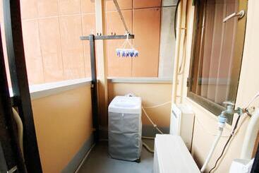 Petithotel017全室ミニキッチン付きファミリルーム 飲食街中心 阿波踊り会館7分 文理 徳島大学 アスティとくしま車8分