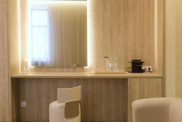 Amsterdam Hotel Aktobe