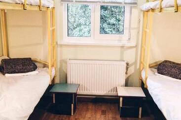 Capsularhouse Hostel