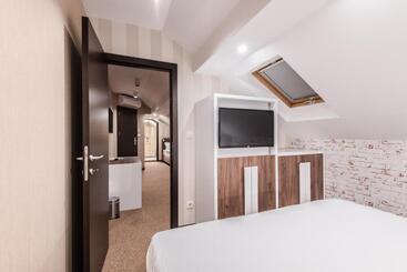 هاستل Centrum Sobe Rooms čačak