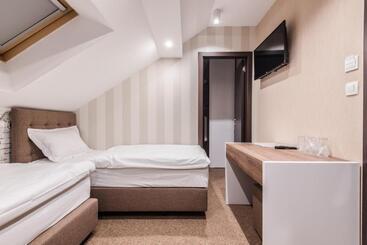 هاستل Centrum Sobe Rooms čačak