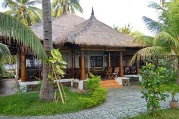 هتل Amrita Maumere Resort