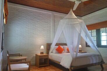 هتل Amrita Maumere Resort