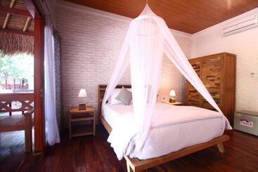 هتل Amrita Maumere Resort