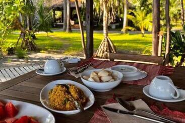 هتل Amrita Maumere Resort