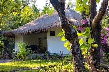 هتل Amrita Maumere Resort