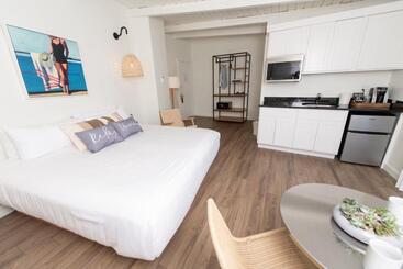 مُتل Endless Coast, A Boutique