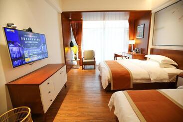 پانسیون All Seasons Lodge