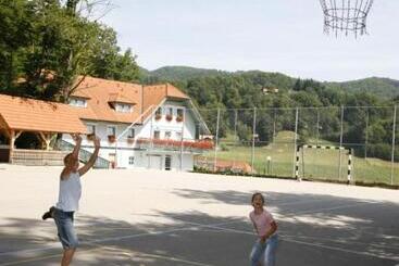 پانسیون Guesthouse Haler