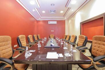 هتل Al Mansour Grand
