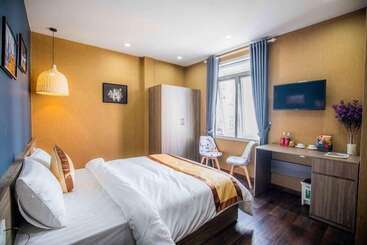 Hoa Sen Hotel 103