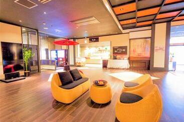 ریوکان Livemax Resort Aki Miyajima