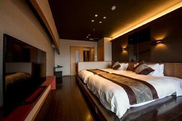 ریوکان Livemax Resort Aki Miyajima