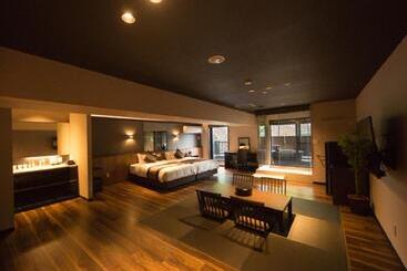 ریوکان Livemax Resort Aki Miyajima