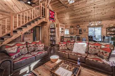 Breakaway Cabin  Three Bedroom Cabin