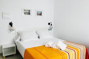 Hostel Las Palmas I