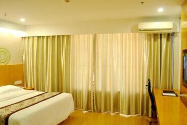 酒店 Greentree Inn Chizhou High Speed Railway Station