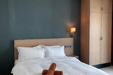 هتل The Room