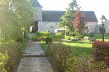 هتل La Ferme Des 3 Maillets