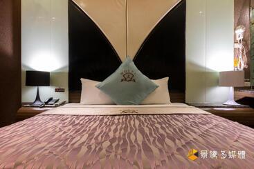 Zheng Yi Hotel & Motel I