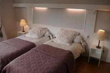 تختخواب و صبحانه Chambres D Hôtes L Ecrin Des Saveurs