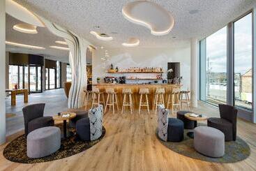 هتل Allegra Lodge