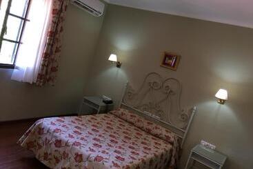 هتل Apartamentos Atalayas Extremadura
