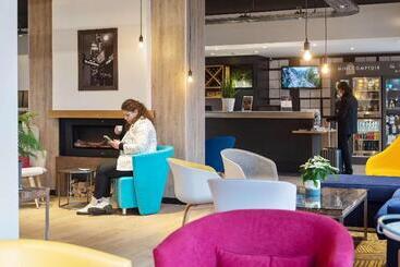 هتل Campanile Epinal Centre  Gare