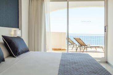 هتل Catalonia del Mar - Adults Only