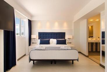 هتل Catalonia del Mar - Adults Only
