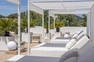 هتل Catalonia del Mar - Adults Only