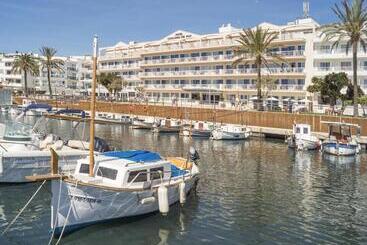 هتل Catalonia del Mar - Adults Only
