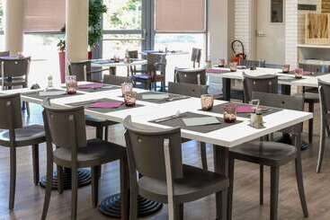 Comfort Hotel Aeroport Lyon St Exupery