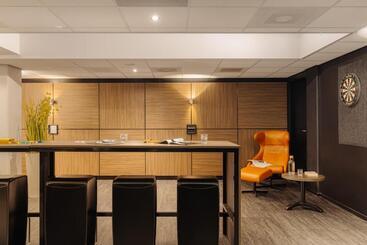 Crown Hotel Eindhoven Centre