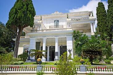 هتل Divani Corfu Palace