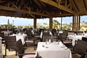 Отель Gf Gran Costa Adeje