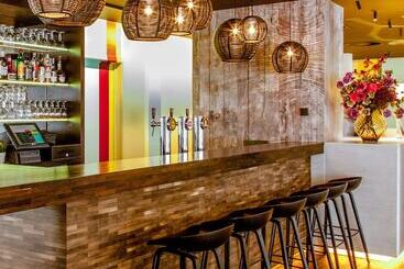 هتل Holiday Inn Express Hasselt, An Ihg
