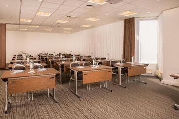 Отель Holiday Inn Gent Expo, An Ihg