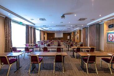 Отель Holiday Inn Gent Expo, An Ihg