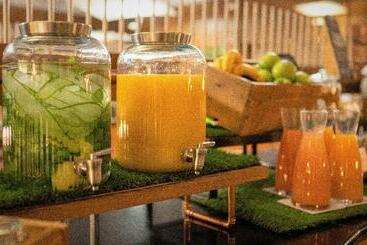 Отель Holiday Inn Gent Expo, An Ihg