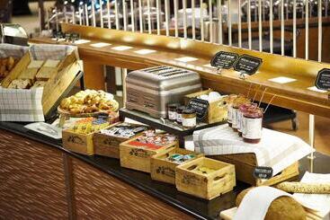 Отель Holiday Inn Gent Expo, An Ihg