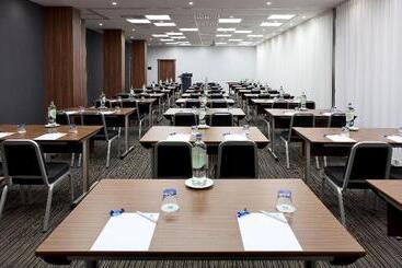 هتل Holiday Inn Gent Expo, An Ihg