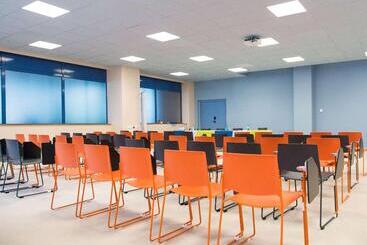 هتل Ibis Styles Toulon Centre Port