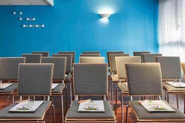 هتل Ibis Styles Toulon Centre Port