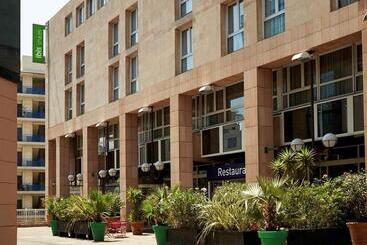 هتل Ibis Styles Toulon Centre Port