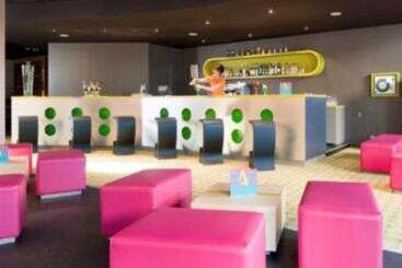 هتل Ibis Styles Toulon Centre Port