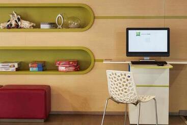 هتل Ibis Styles Toulon Centre Port
